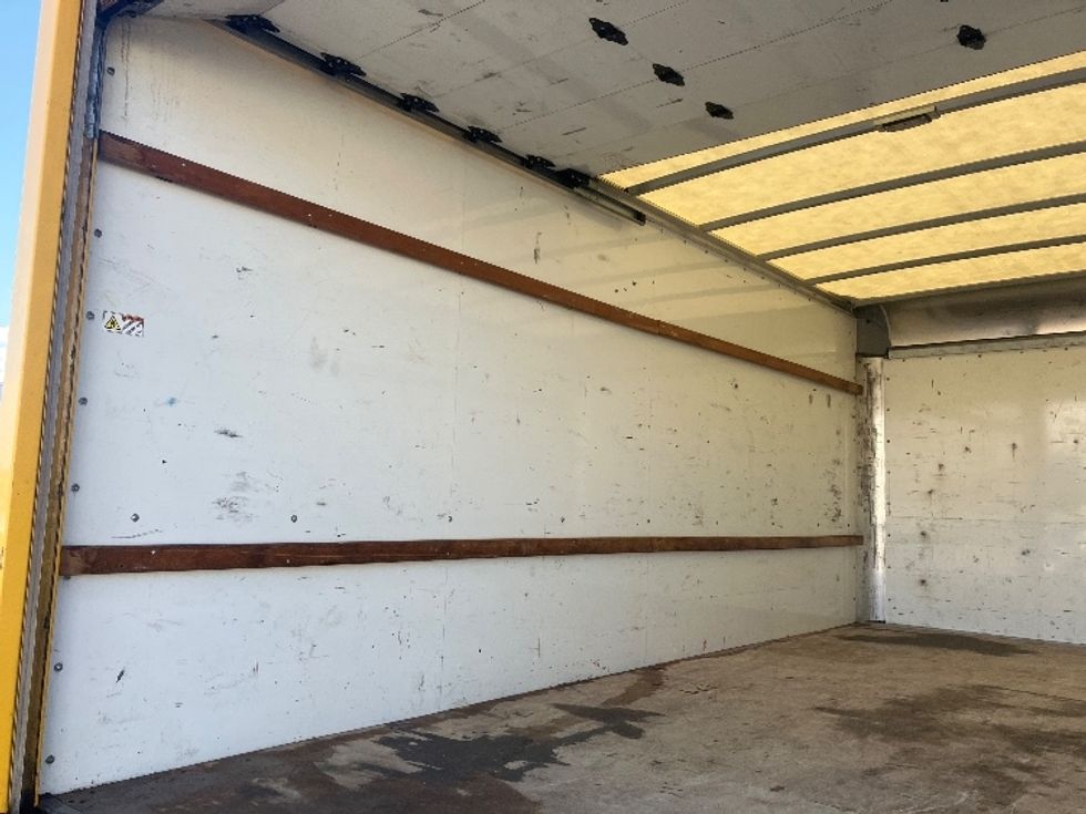 Light Duty Box Truck-Light and Medium Duty Trucks-GMC-2021-Savana G33903-Piqua-OH-115,351\n\t\tmiles-$ 24,000 - Image 9