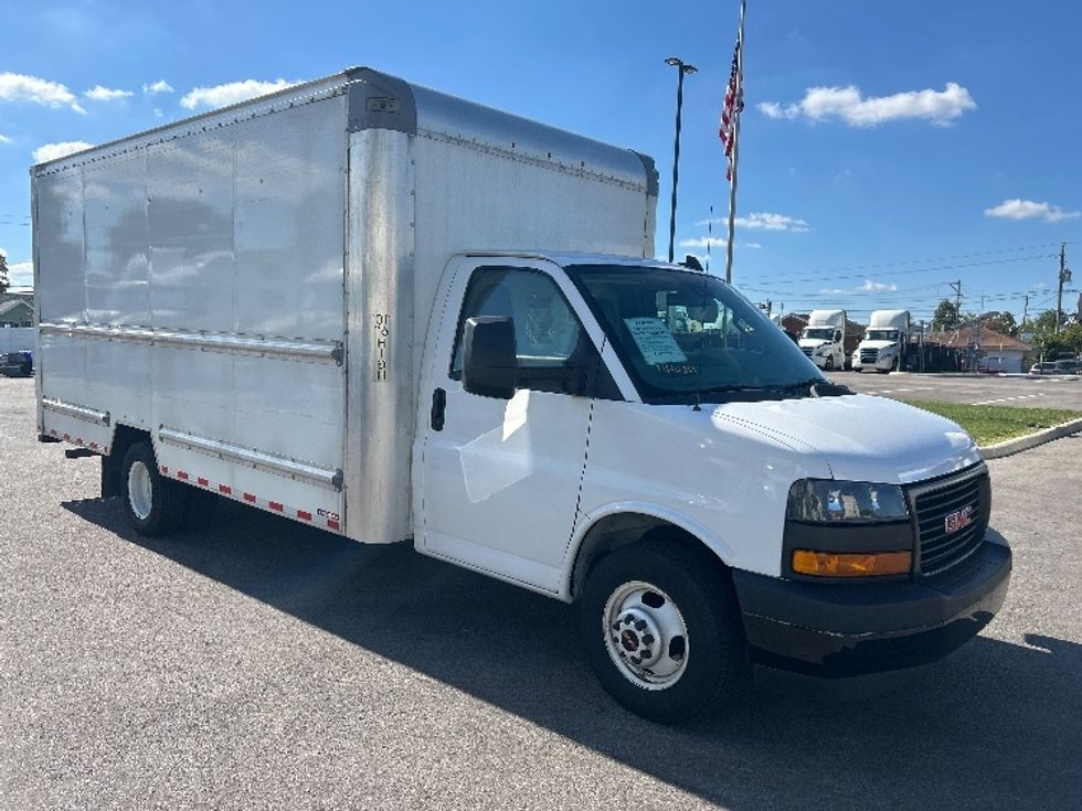 Light Duty Box Truck-Light and Medium Duty Trucks-GMC-2021-Savana G33903-Piqua-OH-133,315\n\t\tmiles-$ 24,250 - Image 1