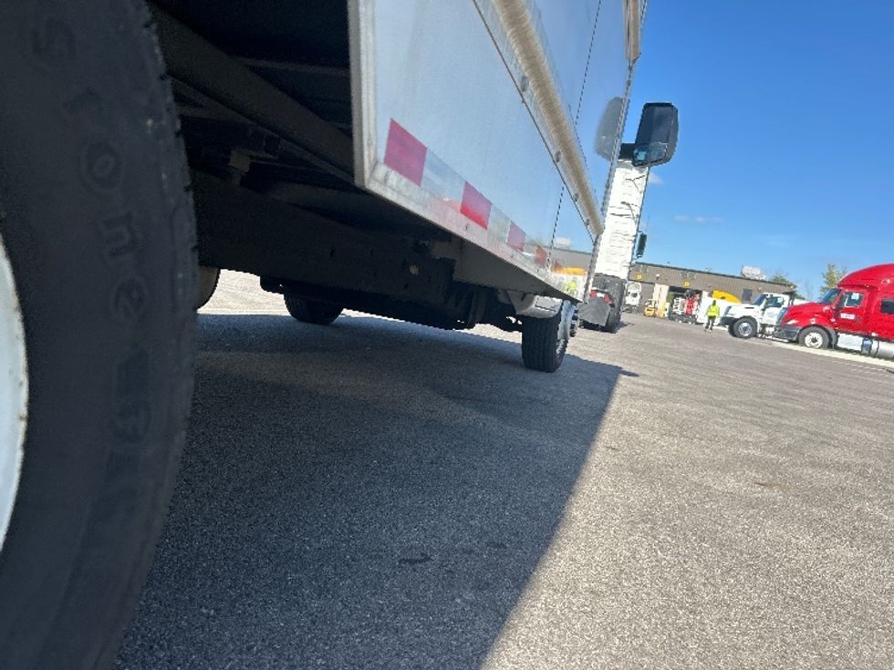 Light Duty Box Truck-Light and Medium Duty Trucks-GMC-2021-Savana G33903-Piqua-OH-133,315\n\t\tmiles-$ 24,250 - Image 14