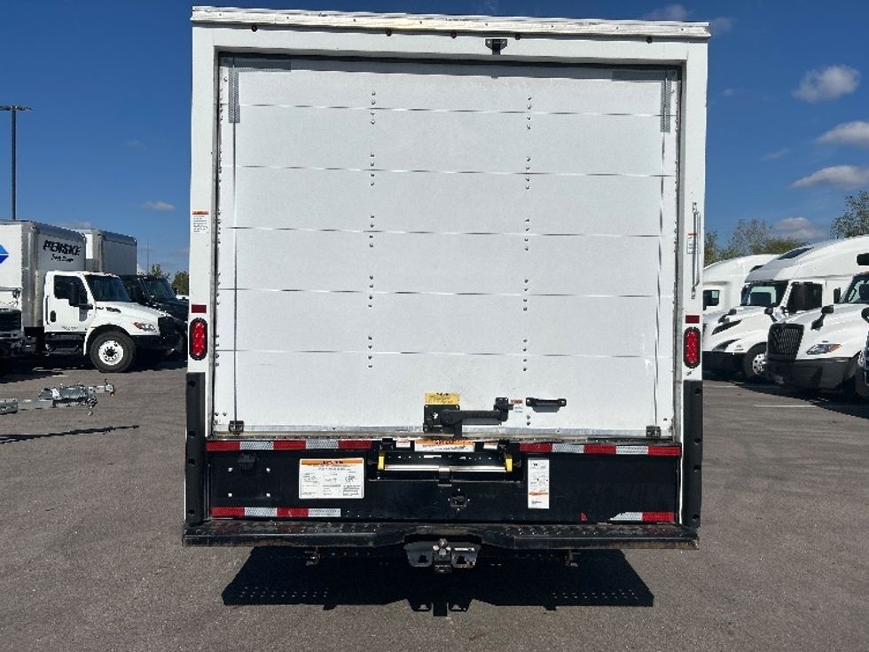 Light Duty Box Truck-Light and Medium Duty Trucks-GMC-2021-Savana G33903-Piqua-OH-133,315\n\t\tmiles-$ 24,250 - Image 7