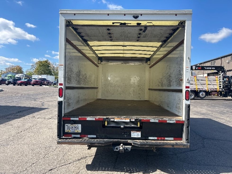 Light Duty Box Truck-Light and Medium Duty Trucks-GMC-2021-Savana G33903-Piqua-OH-152,747\n\t\tmiles-$ 21,500 - Image 8