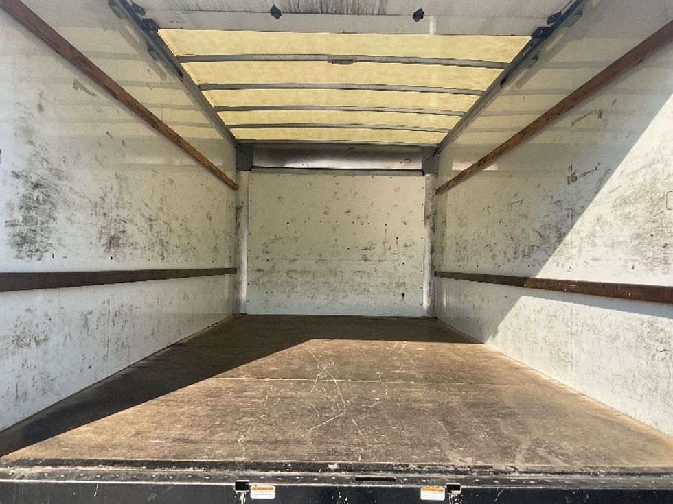 Light Duty Box Truck-Light and Medium Duty Trucks-GMC-2021-Savana G33903-Piqua-OH-172,403\n\t\tmiles-$ 19,000 - Image 8