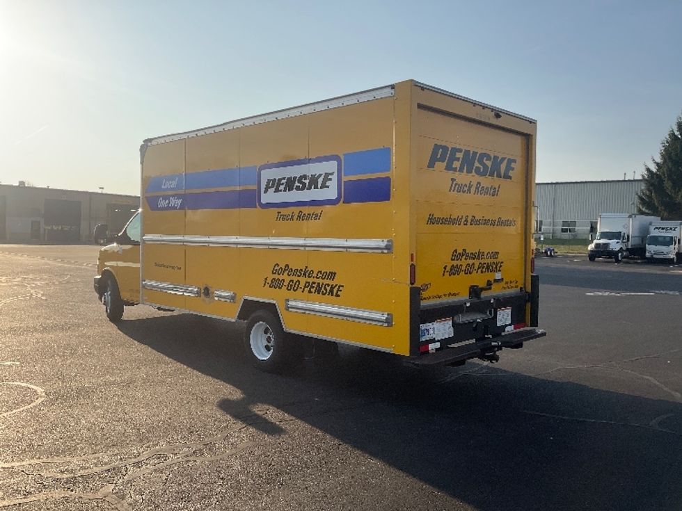 Light Duty Box Truck-Light and Medium Duty Trucks-GMC-2021-Savana G33903-Piqua-OH-89,031\n\t\tmiles-$ 25,500 - Image 6
