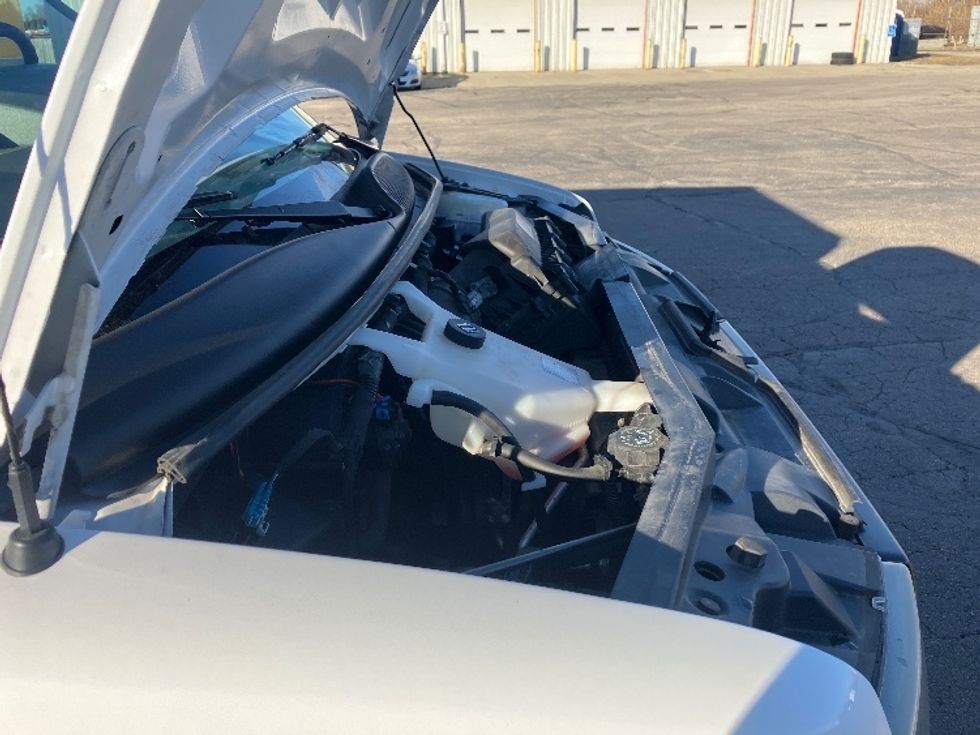 Light Duty Box Truck-Light and Medium Duty Trucks-GMC-2021-Savana G33903-Piqua-OH-90,473\n\t\tmiles-$ 29,500 - Image 22