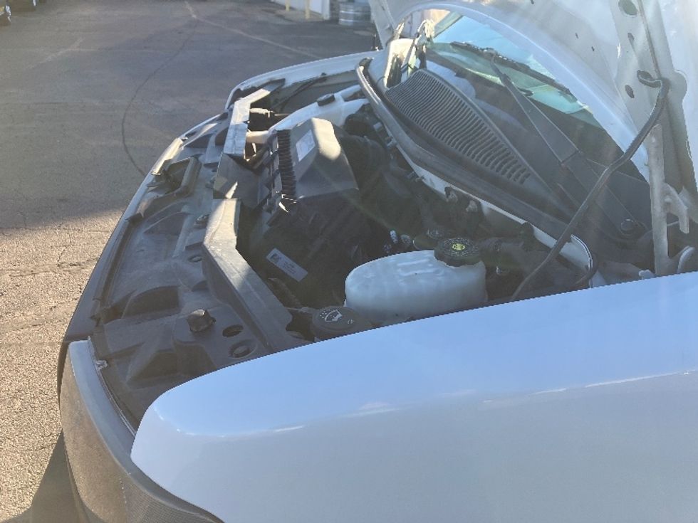 Light Duty Box Truck-Light and Medium Duty Trucks-GMC-2021-Savana G33903-Piqua-OH-90,473\n\t\tmiles-$ 29,500 - Image 23