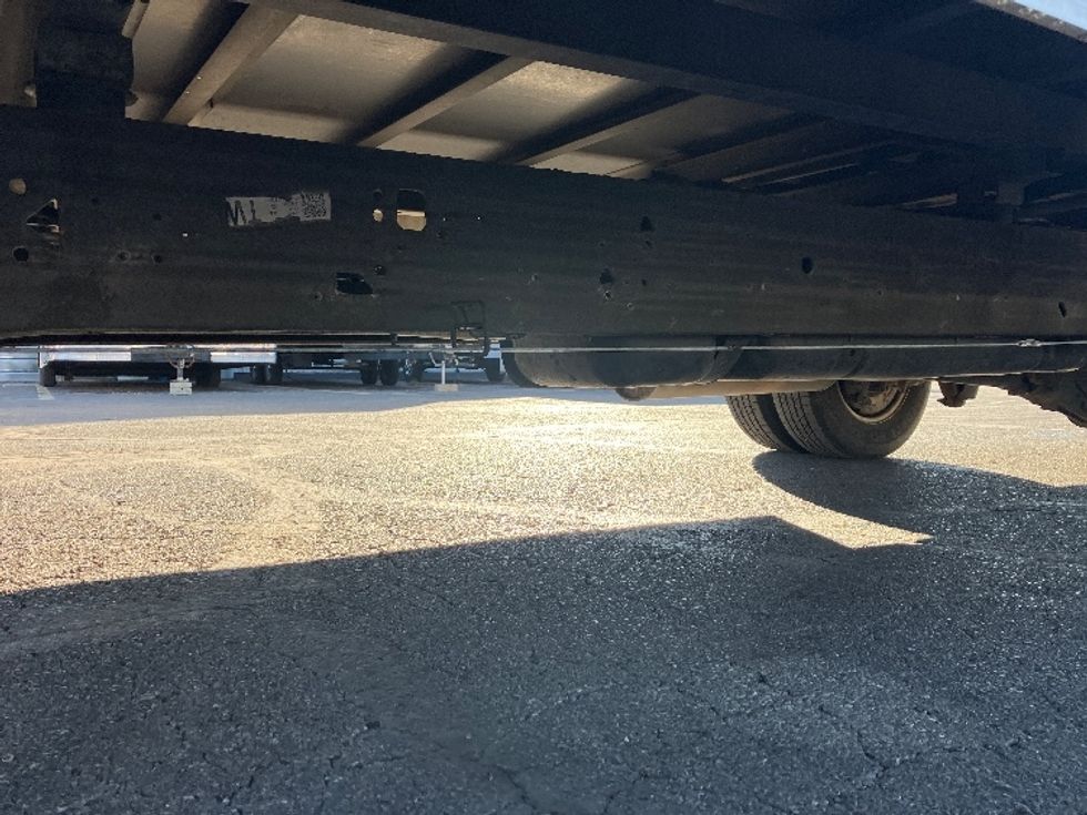 Light Duty Box Truck-Light and Medium Duty Trucks-GMC-2021-Savana G33903-Piqua-OH-90,473\n\t\tmiles-$ 29,500 - Image 5