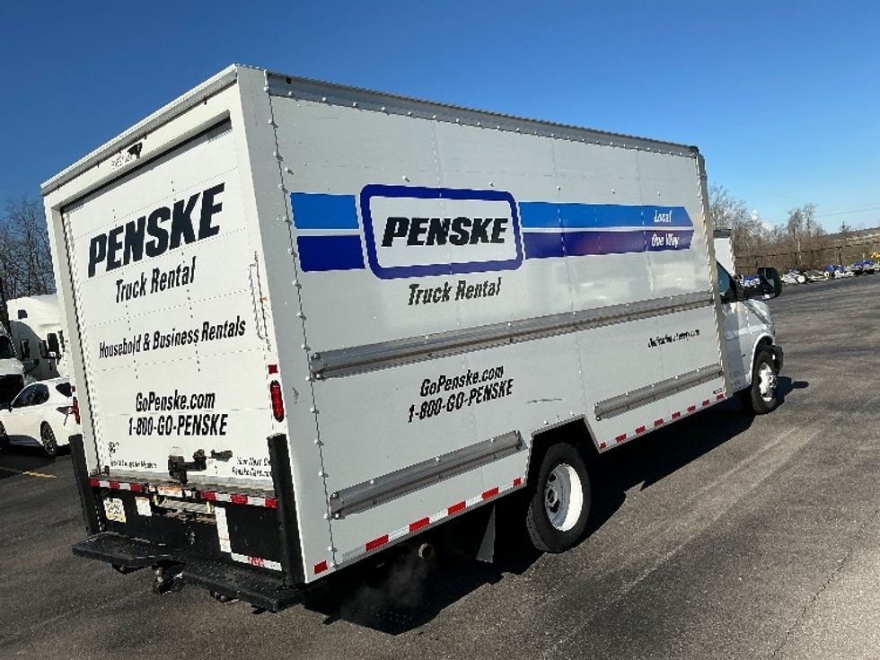 Light Duty Box Truck-Light and Medium Duty Trucks-GMC-2021-Savana G33903-Piqua-OH-91,393\n\t\tmiles-$ 28,000 - Image 12