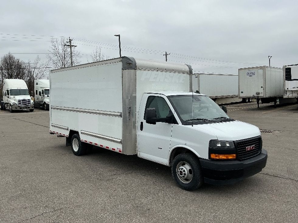 Light Duty Box Truck-Light and Medium Duty Trucks-GMC-2021-Savana G33903-Piqua-OH-92,425\n\t\tmiles-$ 29,500 - Image 1