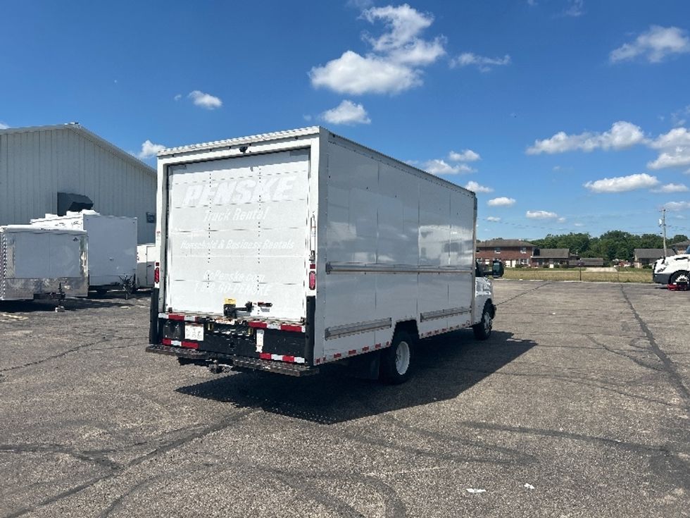 Light Duty Box Truck-Light and Medium Duty Trucks-GMC-2021-Savana G33903-Piqua-OH-95,852\n\t\tmiles-$ 12,000 - Image 11