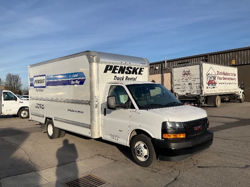 Light Duty Box Truck-Light and Medium Duty Trucks-GMC-2021-Savana G33903-Piqua-OH-97,931\n\t\tmiles-$ 28,750 - Image 1