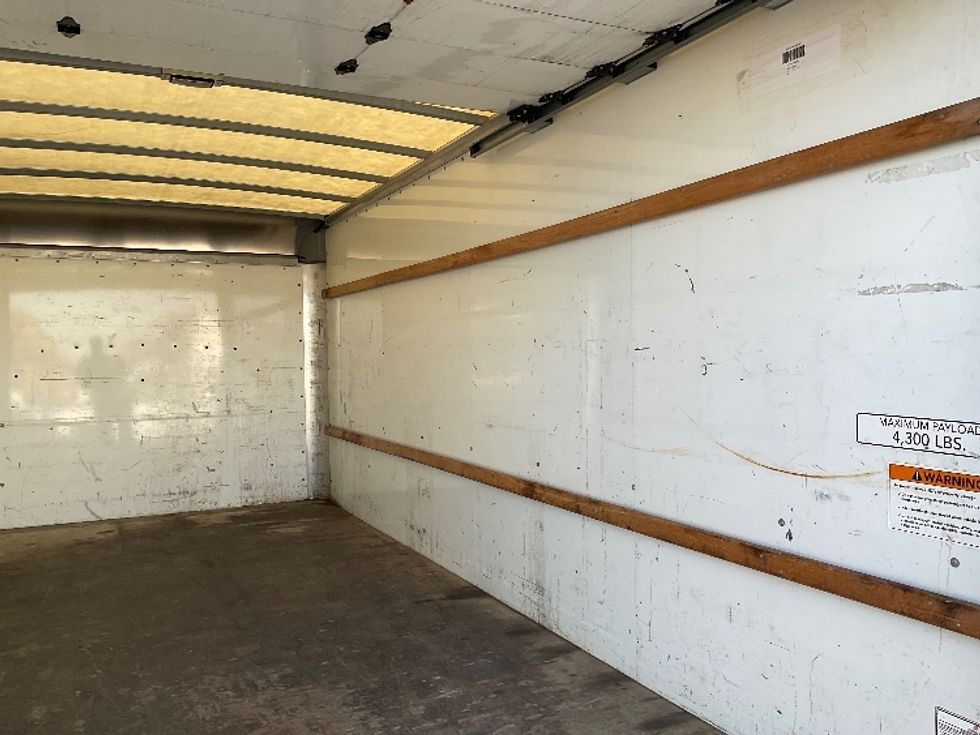 Light Duty Box Truck-Light and Medium Duty Trucks-GMC-2021-Savana G33903-Piqua-OH-97,931\n\t\tmiles-$ 28,750 - Image 12