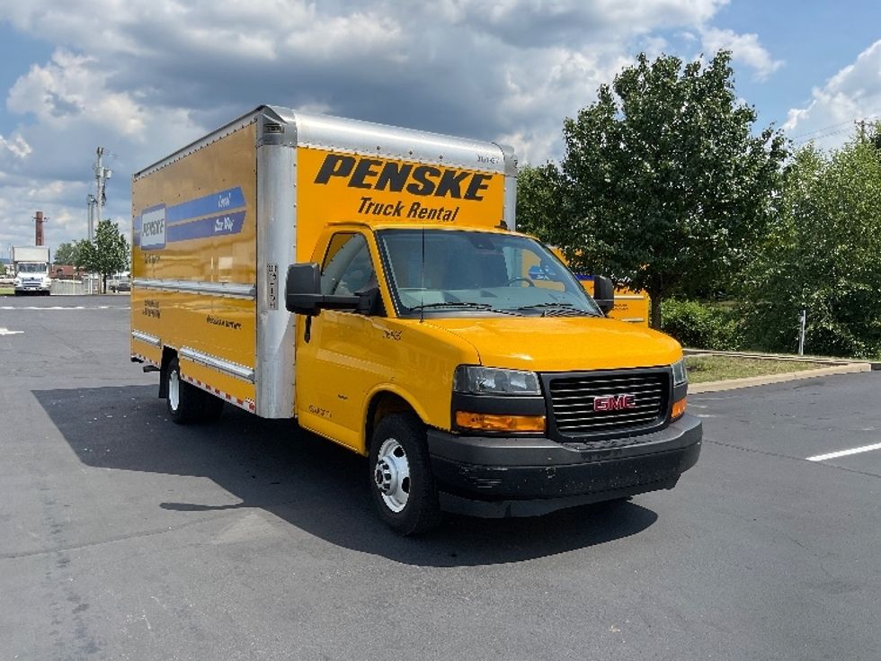 Light Duty Box Truck-Light and Medium Duty Trucks-GMC-2021-Savana G33903-Pittsburgh-PA-101,792\n\t\tmiles-$ 24,750 - Image 1