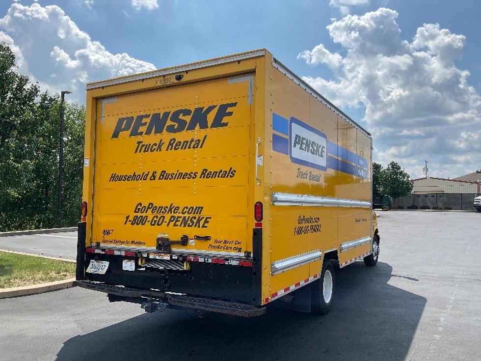 Light Duty Box Truck-Light and Medium Duty Trucks-GMC-2021-Savana G33903-Pittsburgh-PA-101,792\n\t\tmiles-$ 24,750 - Image 13