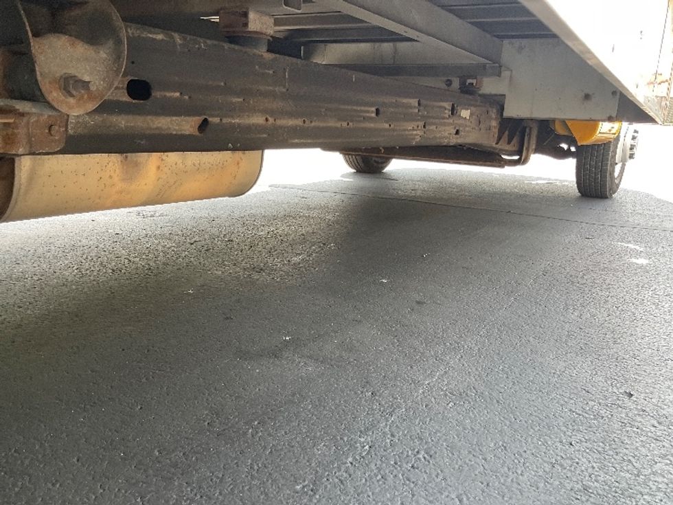Light Duty Box Truck-Light and Medium Duty Trucks-GMC-2021-Savana G33903-Pittsburgh-PA-101,792\n\t\tmiles-$ 24,750 - Image 14