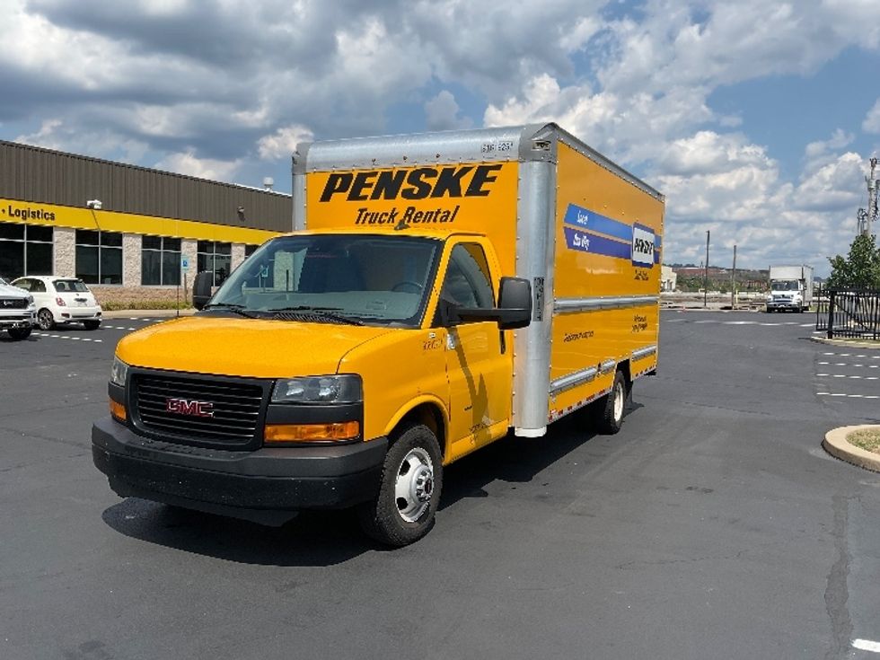Light Duty Box Truck-Light and Medium Duty Trucks-GMC-2021-Savana G33903-Pittsburgh-PA-101,792\n\t\tmiles-$ 24,750 - Image 3