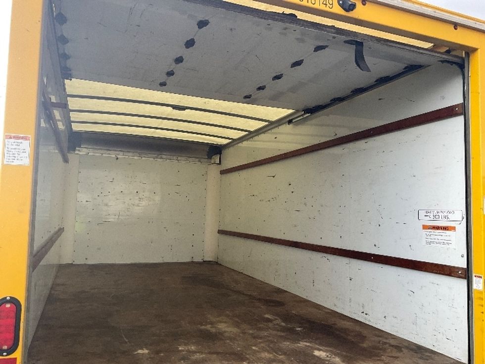 Light Duty Box Truck-Light and Medium Duty Trucks-GMC-2021-Savana G33903-Plymouth-MI-118,870\n\t\tmiles-$ 24,000 - Image 12