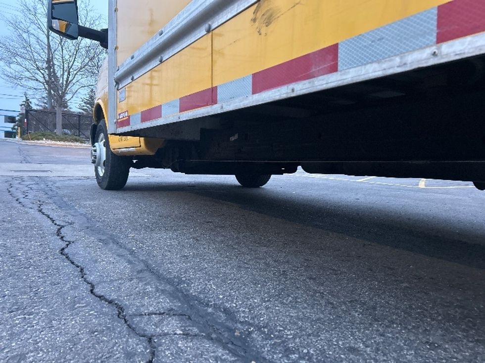 Light Duty Box Truck-Light and Medium Duty Trucks-GMC-2021-Savana G33903-Plymouth-MI-118,870\n\t\tmiles-$ 24,000 - Image 5