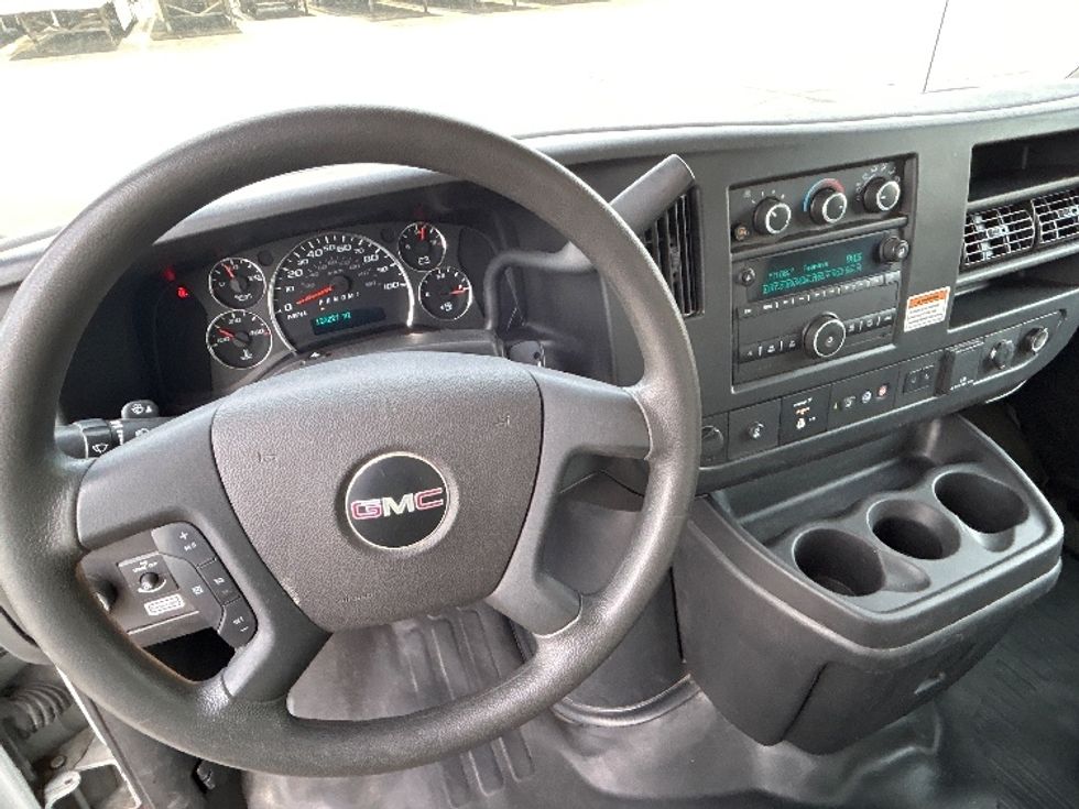 Light Duty Box Truck-Light and Medium Duty Trucks-GMC-2021-Savana G33903-Plymouth-MI-123,572\n\t\tmiles-$ 26,000 - Image 17