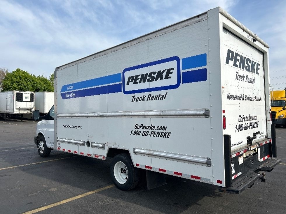 Light Duty Box Truck-Light and Medium Duty Trucks-GMC-2021-Savana G33903-Plymouth-MI-123,572\n\t\tmiles-$ 26,000 - Image 5
