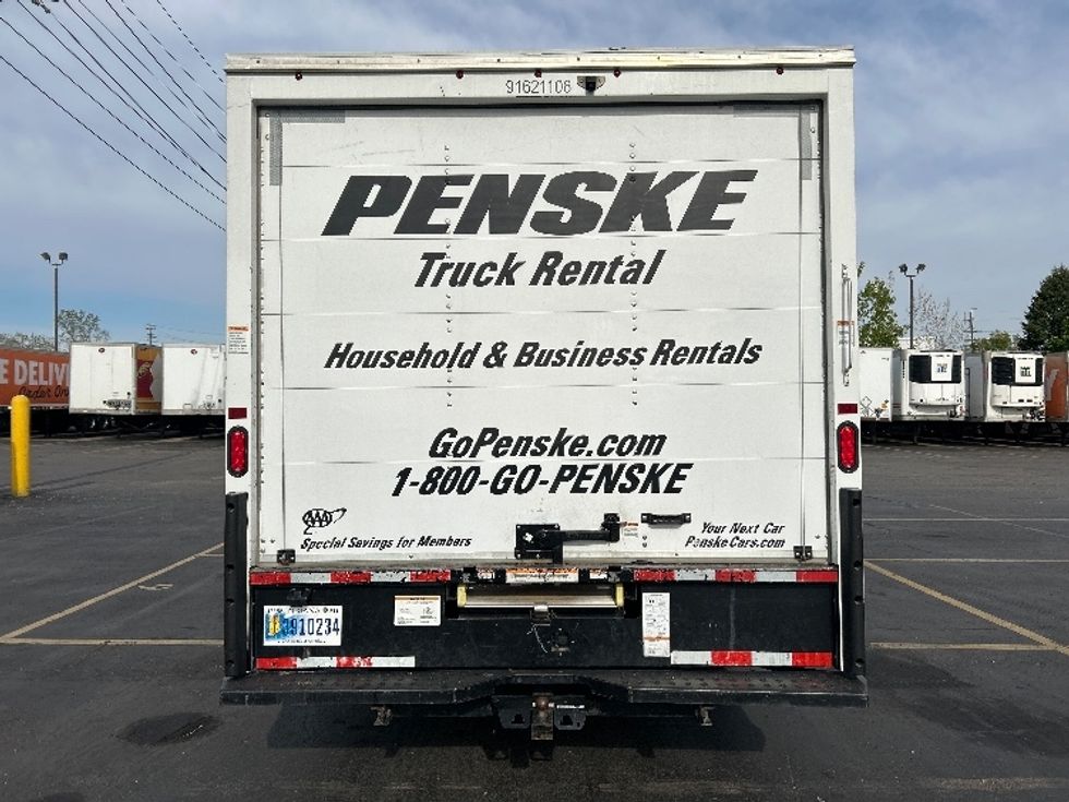 Light Duty Box Truck-Light and Medium Duty Trucks-GMC-2021-Savana G33903-Plymouth-MI-123,572\n\t\tmiles-$ 26,000 - Image 6