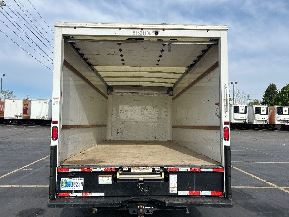Light Duty Box Truck-Light and Medium Duty Trucks-GMC-2021-Savana G33903-Plymouth-MI-123,572\n\t\tmiles-$ 26,000 - Image 7