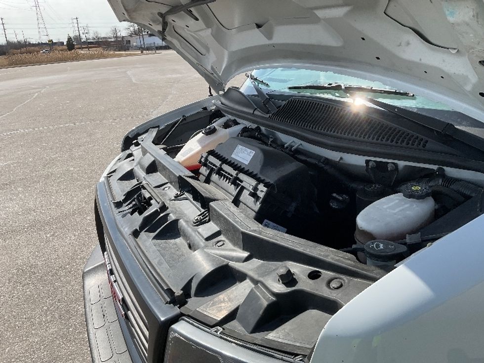 Light Duty Box Truck-Light and Medium Duty Trucks-GMC-2021-Savana G33903-Plymouth-MI-78,746\n\t\tmiles-$ 31,500 - Image 24