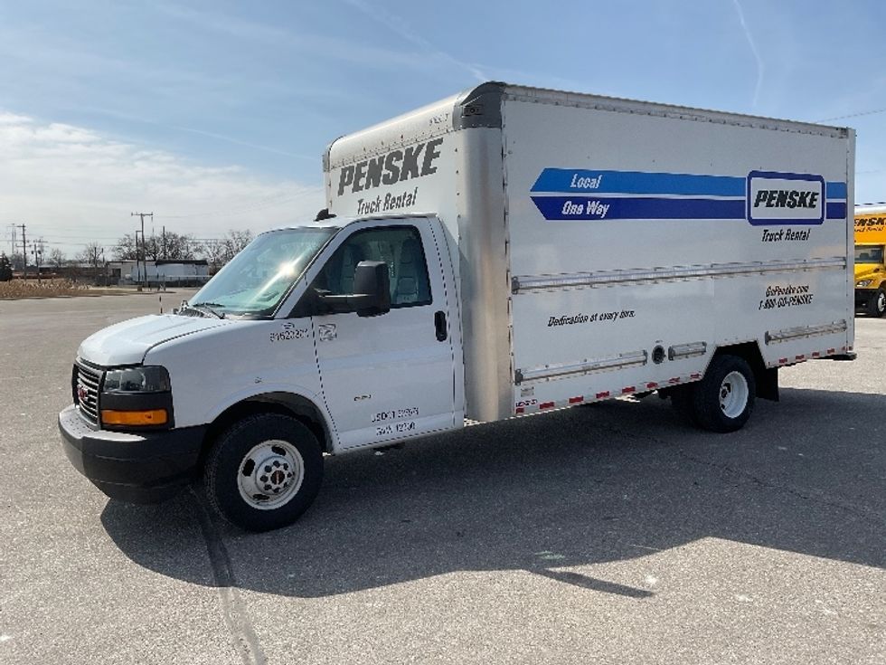 Light Duty Box Truck-Light and Medium Duty Trucks-GMC-2021-Savana G33903-Plymouth-MI-78,746\n\t\tmiles-$ 31,500 - Image 3