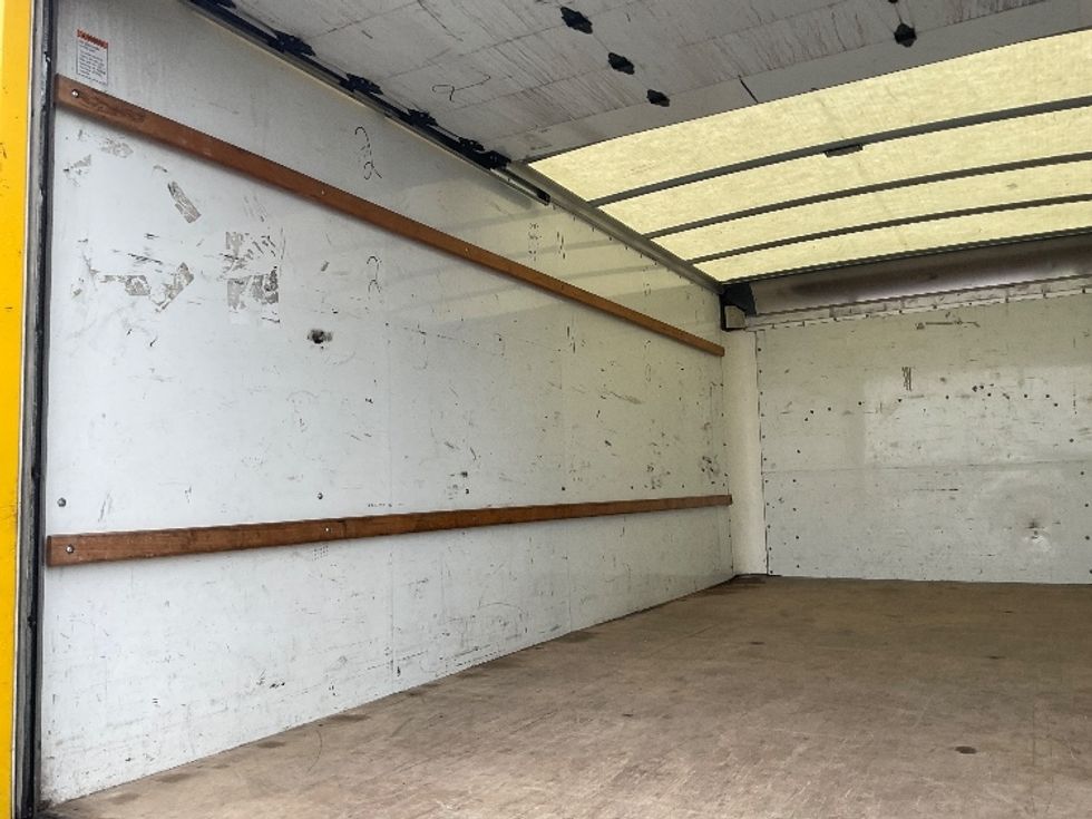 Light Duty Box Truck-Light and Medium Duty Trucks-GMC-2021-Savana G33903-Plymouth-MI-80,860\n\t\tmiles-$ 28,250 - Image 11