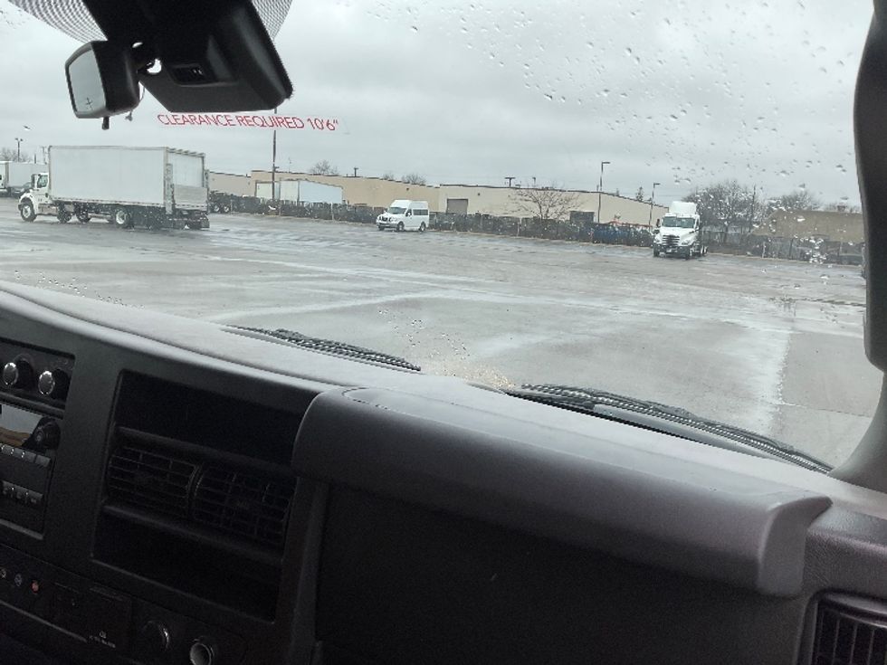 Light Duty Box Truck-Light and Medium Duty Trucks-GMC-2021-Savana G33903-Plymouth-MI-80,860\n\t\tmiles-$ 28,250 - Image 21