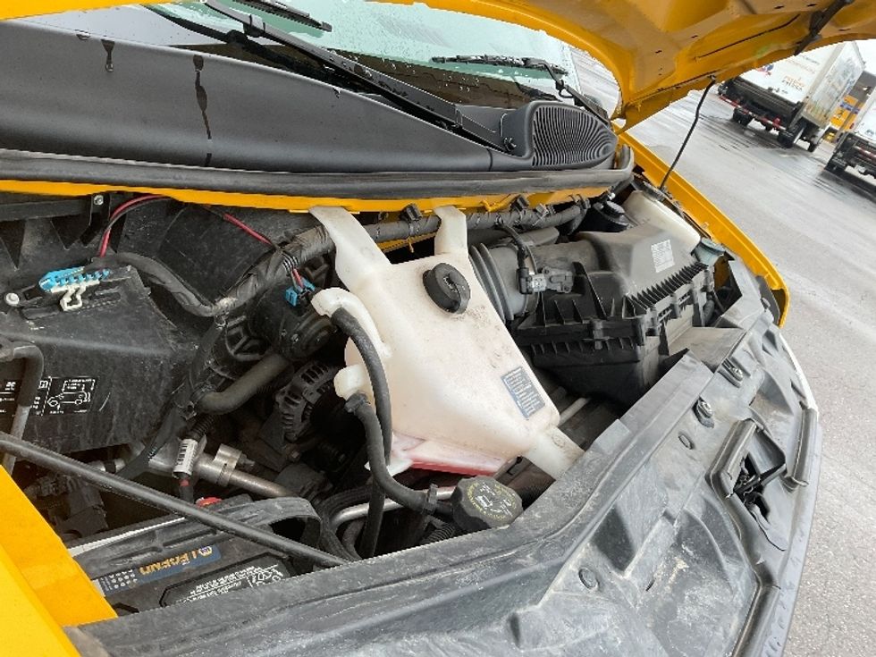 Light Duty Box Truck-Light and Medium Duty Trucks-GMC-2021-Savana G33903-Plymouth-MI-80,860\n\t\tmiles-$ 28,250 - Image 23