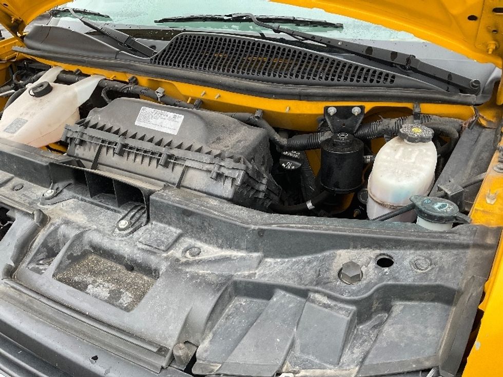 Light Duty Box Truck-Light and Medium Duty Trucks-GMC-2021-Savana G33903-Plymouth-MI-80,860\n\t\tmiles-$ 28,250 - Image 24