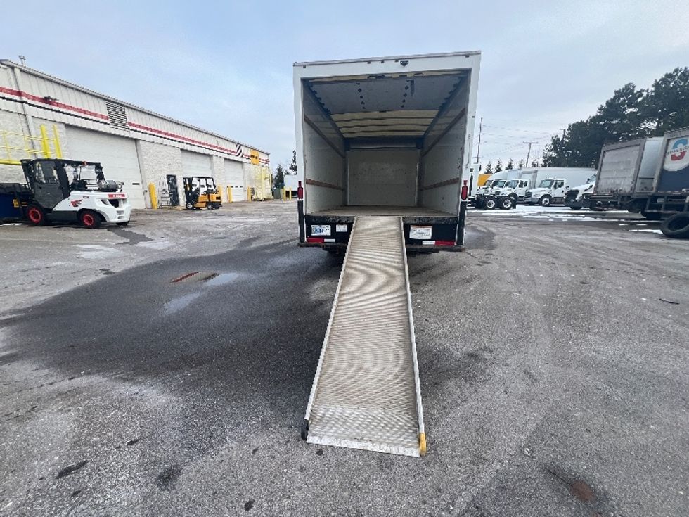 Light Duty Box Truck-Light and Medium Duty Trucks-GMC-2021-Savana G33903-Plymouth-MI-90,564\n\t\tmiles-$ 30,250 - Image 9