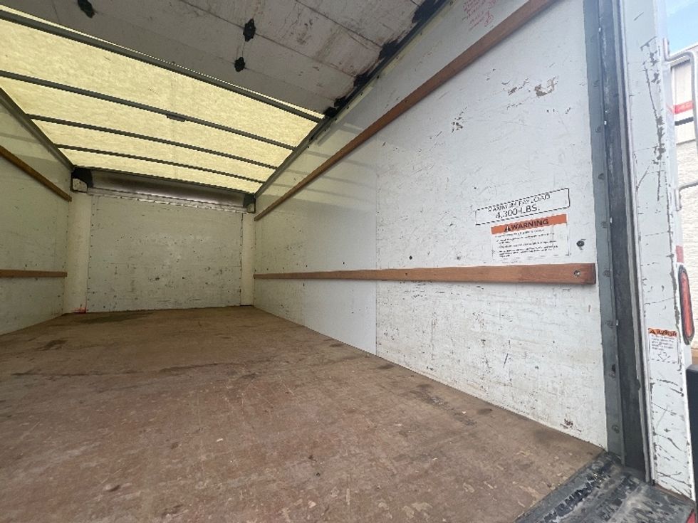 Light Duty Box Truck-Light and Medium Duty Trucks-GMC-2021-Savana G33903-Plymouth-MI-95,274\n\t\tmiles-$ 29,750 - Image 12