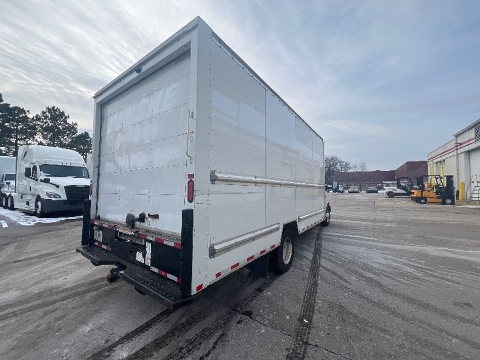 Light Duty Box Truck-Light and Medium Duty Trucks-GMC-2021-Savana G33903-Plymouth-MI-95,274\n\t\tmiles-$ 29,750 - Image 13
