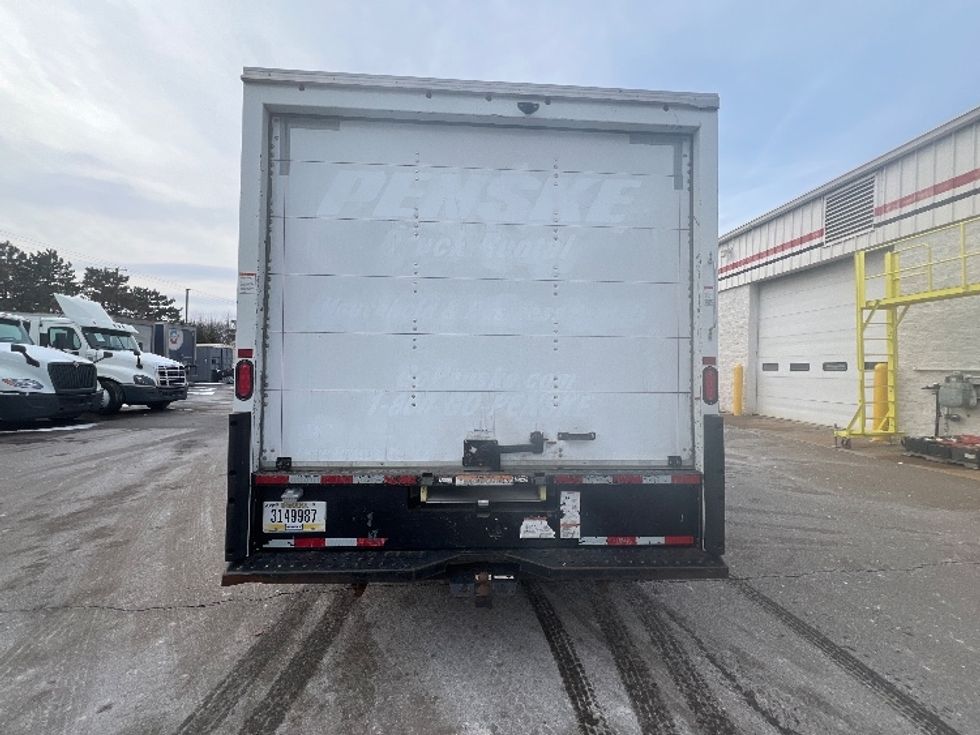 Light Duty Box Truck-Light and Medium Duty Trucks-GMC-2021-Savana G33903-Plymouth-MI-95,274\n\t\tmiles-$ 29,750 - Image 7