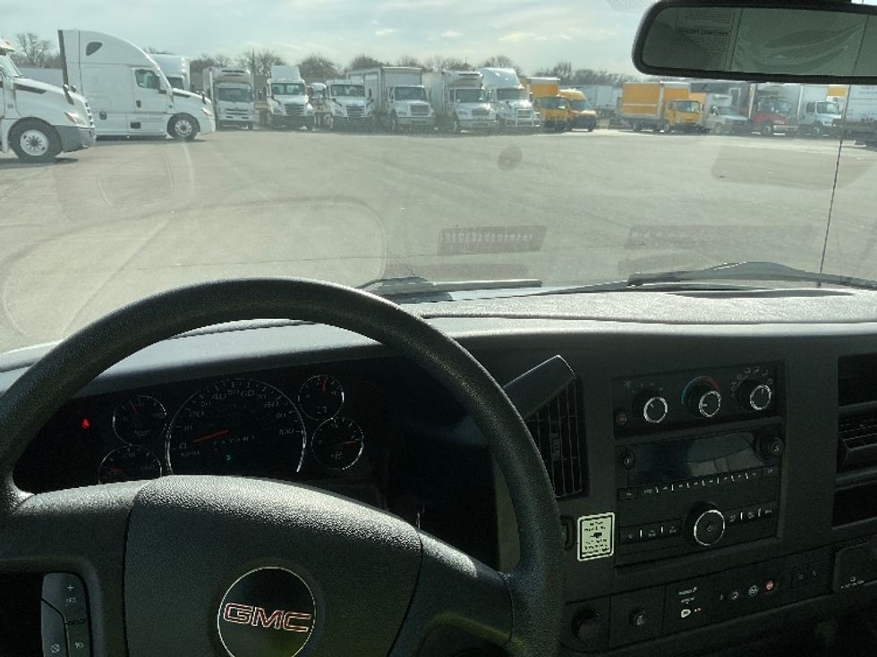 Light Duty Box Truck-Light and Medium Duty Trucks-GMC-2021-Savana G33903-Plymouth-MI-96,994\n\t\tmiles-$ 29,500 - Image 18