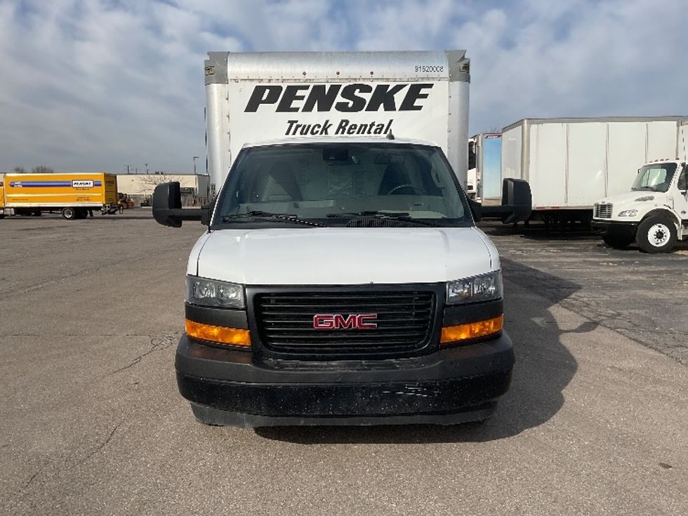 Light Duty Box Truck-Light and Medium Duty Trucks-GMC-2021-Savana G33903-Plymouth-MI-96,994\n\t\tmiles-$ 29,500 - Image 2