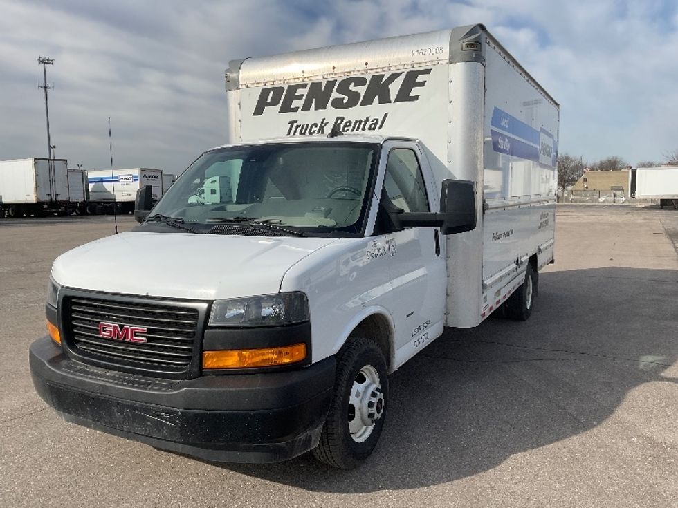 Light Duty Box Truck-Light and Medium Duty Trucks-GMC-2021-Savana G33903-Plymouth-MI-96,994\n\t\tmiles-$ 29,500 - Image 3