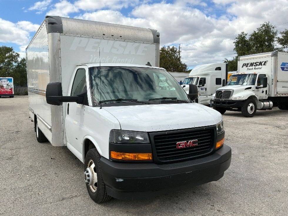 Light Duty Box Truck-Light and Medium Duty Trucks-GMC-2021-Savana G33903-Pompano Beach-FL-102,623\n\t\tmiles-$ 30,500 - Image 1