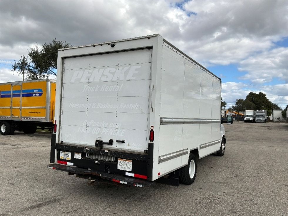Light Duty Box Truck-Light and Medium Duty Trucks-GMC-2021-Savana G33903-Pompano Beach-FL-102,623\n\t\tmiles-$ 30,500 - Image 13