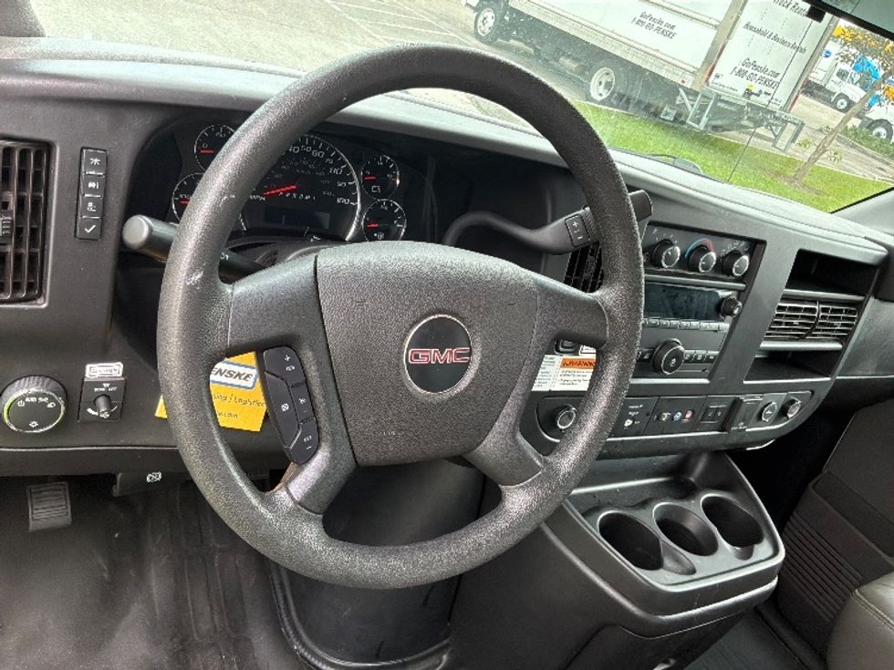 Light Duty Box Truck-Light and Medium Duty Trucks-GMC-2021-Savana G33903-Pompano Beach-FL-102,623\n\t\tmiles-$ 30,500 - Image 18