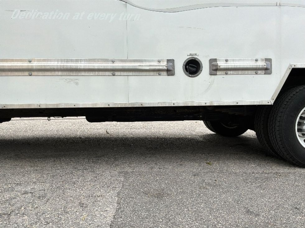 Light Duty Box Truck-Light and Medium Duty Trucks-GMC-2021-Savana G33903-Pompano Beach-FL-102,623\n\t\tmiles-$ 30,500 - Image 5