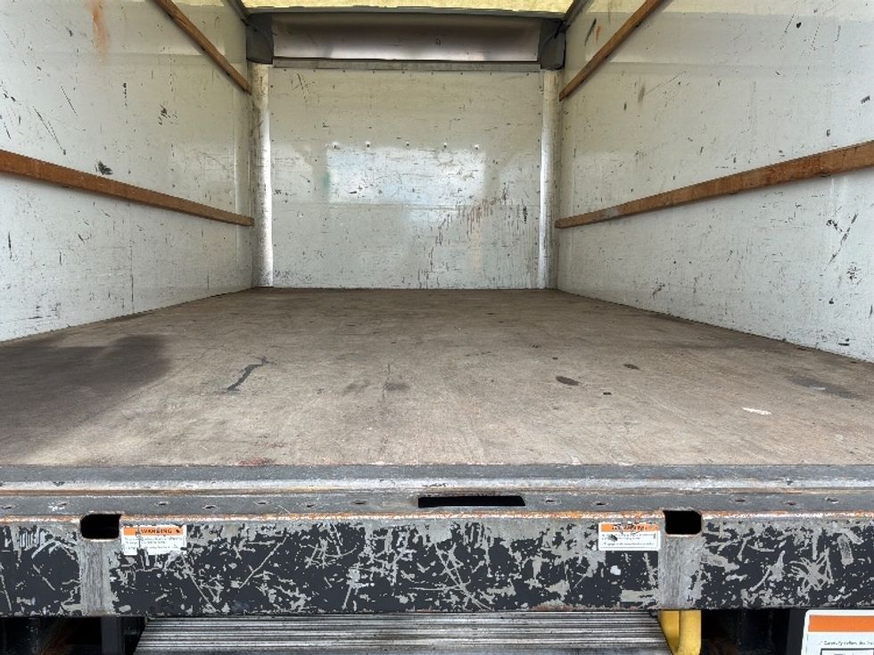 Light Duty Box Truck-Light and Medium Duty Trucks-GMC-2021-Savana G33903-Pompano Beach-FL-105,025\n\t\tmiles-$ 30,250 - Image 10