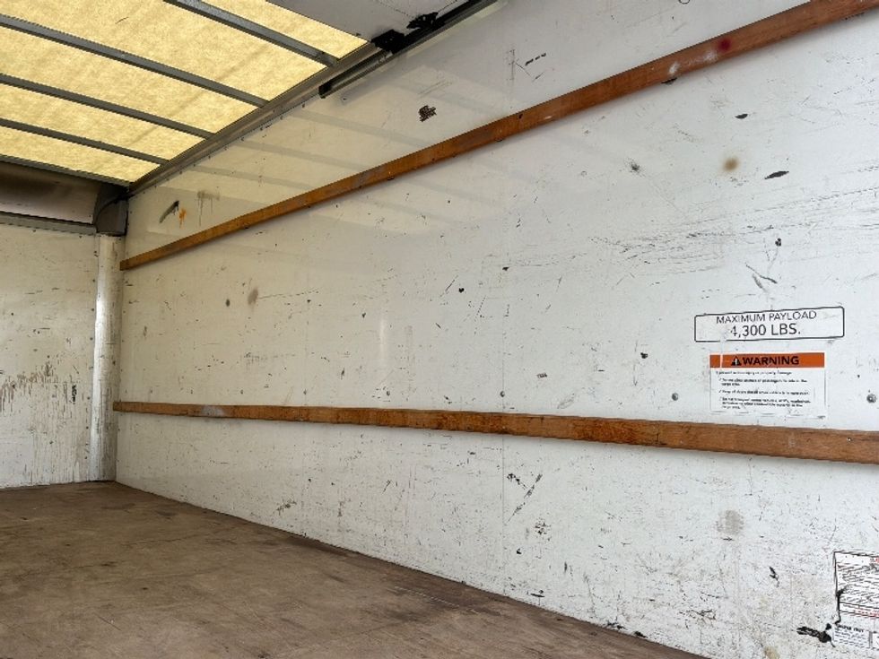 Light Duty Box Truck-Light and Medium Duty Trucks-GMC-2021-Savana G33903-Pompano Beach-FL-105,025\n\t\tmiles-$ 30,250 - Image 12