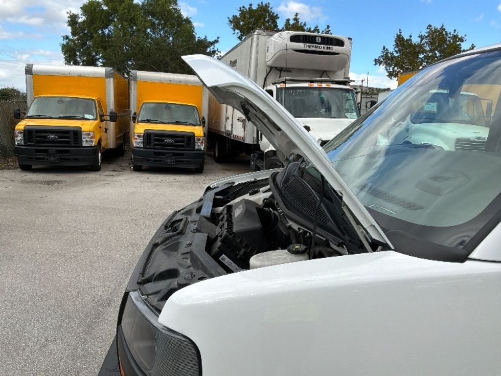 Light Duty Box Truck-Light and Medium Duty Trucks-GMC-2021-Savana G33903-Pompano Beach-FL-105,025\n\t\tmiles-$ 30,250 - Image 24
