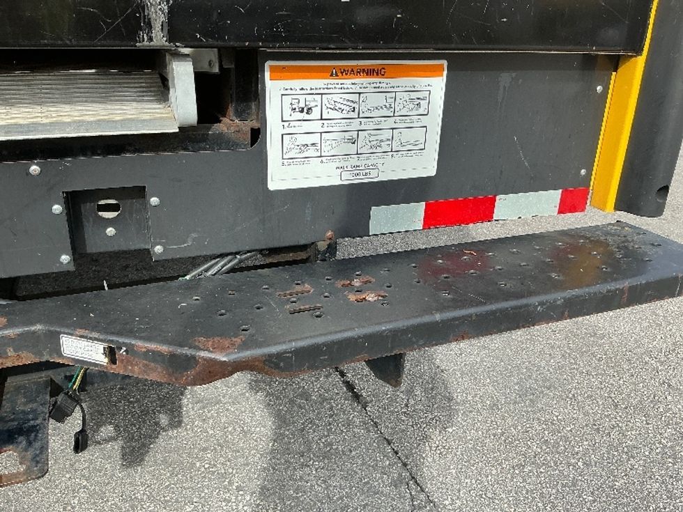 Light Duty Box Truck-Light and Medium Duty Trucks-GMC-2021-Savana G33903-Pompano Beach-FL-111,500\n\t\tmiles-$ 24,250 - Image 27