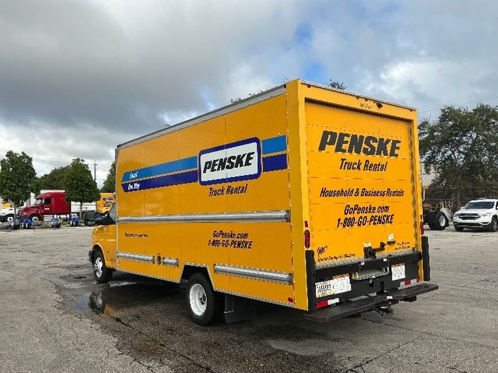 Light Duty Box Truck-Light and Medium Duty Trucks-GMC-2021-Savana G33903-Pompano Beach-FL-111,500\n\t\tmiles-$ 24,250 - Image 6