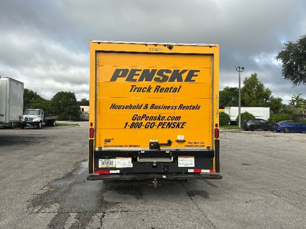 Light Duty Box Truck-Light and Medium Duty Trucks-GMC-2021-Savana G33903-Pompano Beach-FL-111,500\n\t\tmiles-$ 24,250 - Image 7