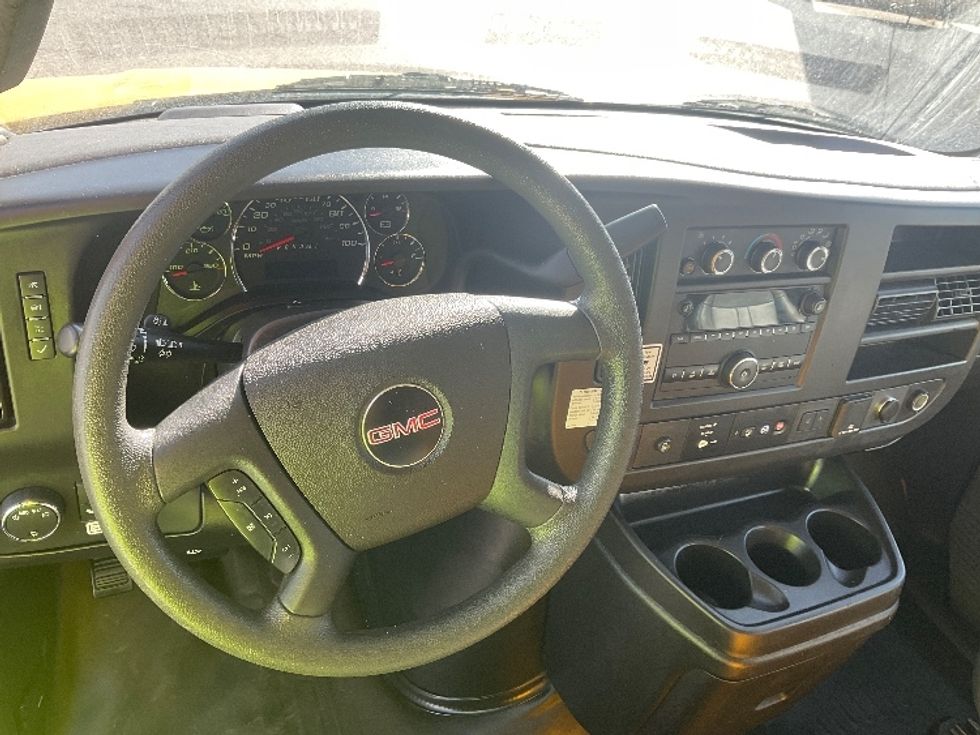 Light Duty Box Truck-Light and Medium Duty Trucks-GMC-2021-Savana G33903-Poplar Bluff-MO-103,553\n\t\tmiles-$ 25,750 - Image 18