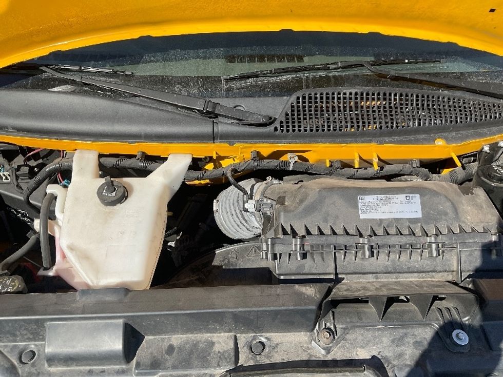 Light Duty Box Truck-Light and Medium Duty Trucks-GMC-2021-Savana G33903-Poplar Bluff-MO-103,553\n\t\tmiles-$ 25,750 - Image 24